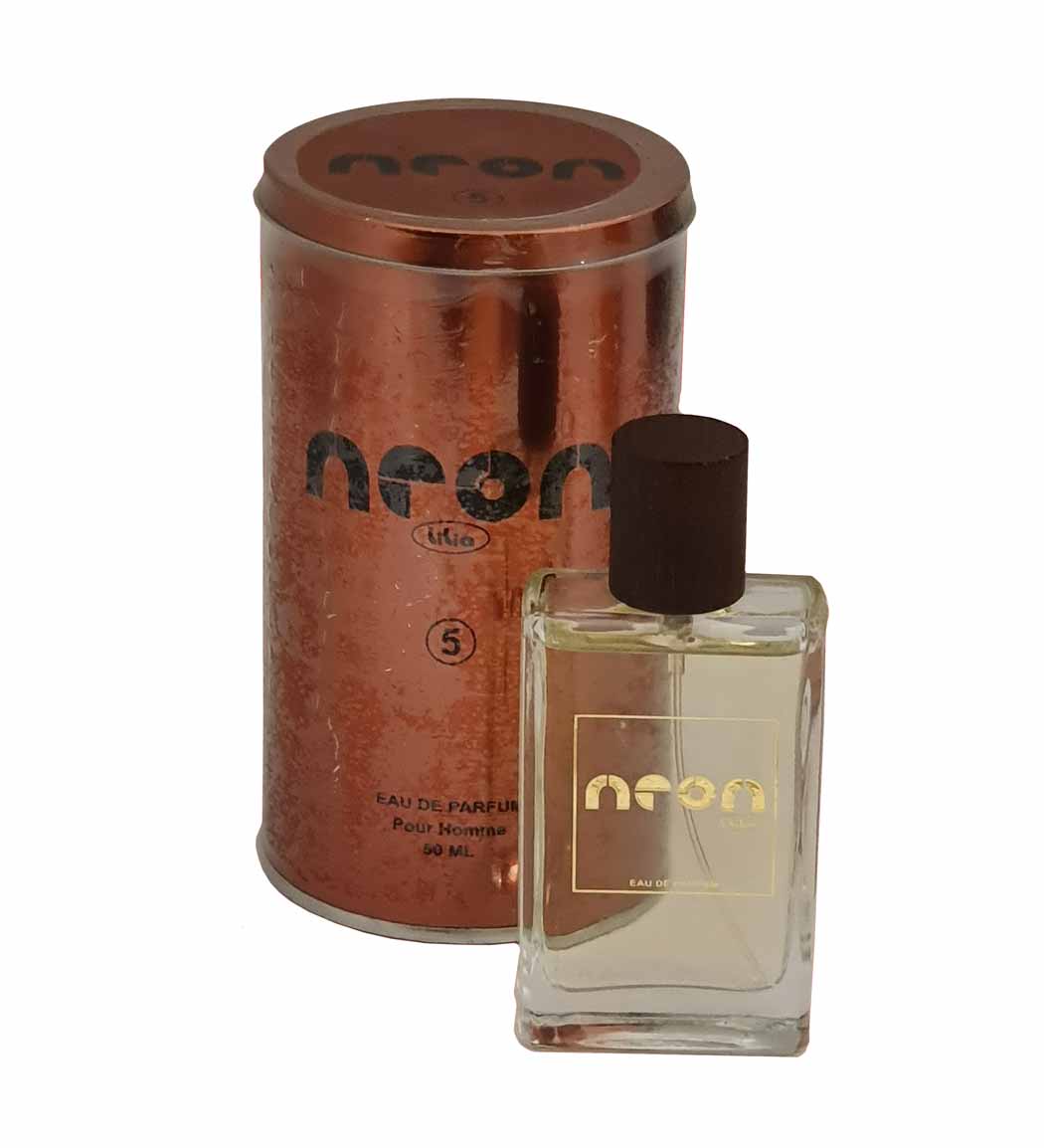 ادوپرفیوم مردانه 05 با رایحه عطر اینوکتوس نئون