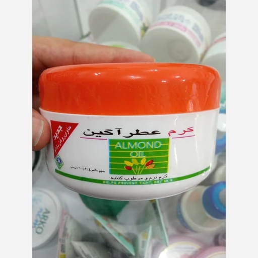 کرم مرطوب کننده روغن بادام عطرآگین 200 میلی لیتر